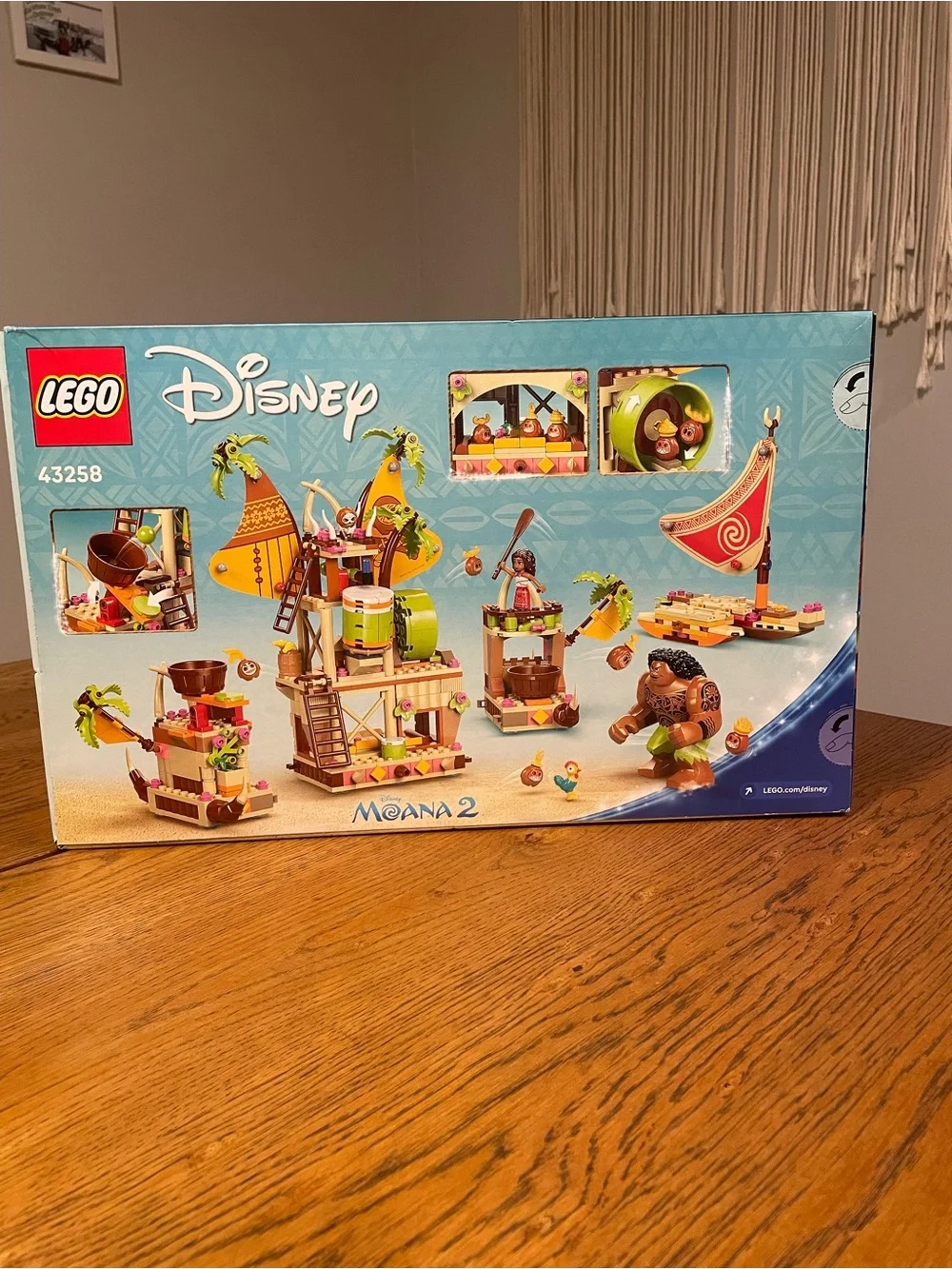 Lego Disney Moana 2 Kakamora Barge - Green & Tan